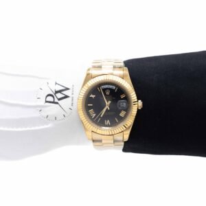 Rolex Day Date Dorado Caratula Negra Numeros Romanos