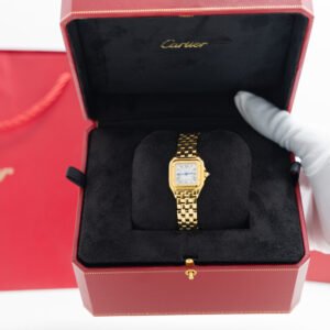 Cartier Panthere Suizo Dorado.